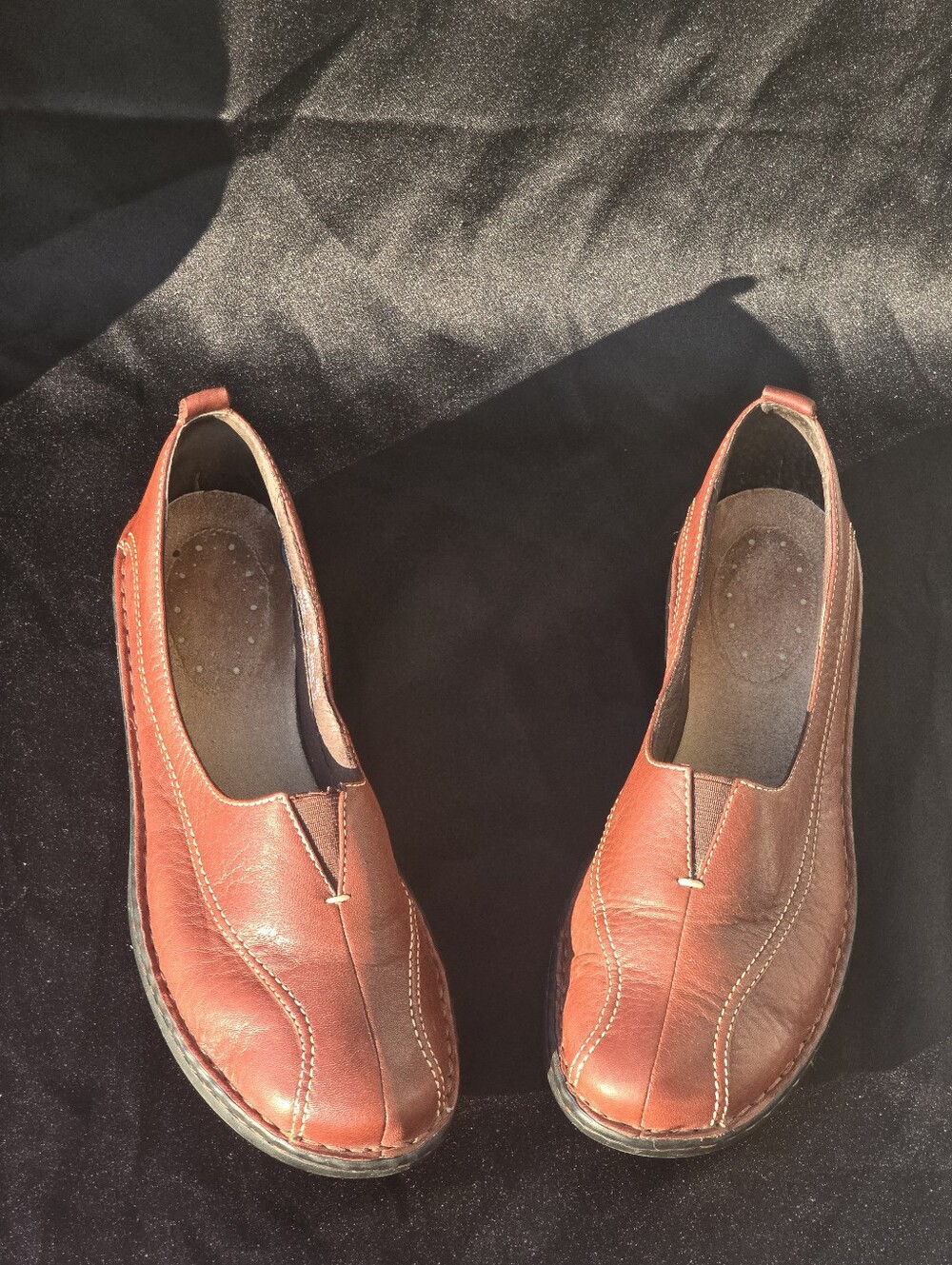 Clarks Brown Leather Stitch Detail Slip On Loafers Size 8M